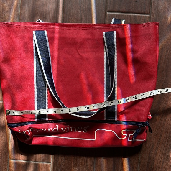 Vineyard Vines Bag - Picture 7 of 7